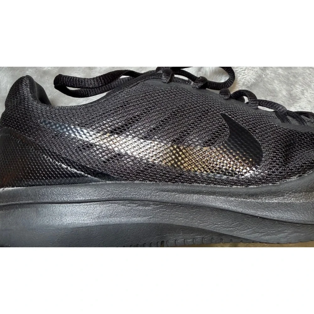Nike Womens Size 8 In-Season TR 7 Triple Black Training Running Shoes Athletic